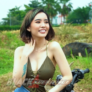 Steffani Ang, Otomotif Freak Harus Terus Berkarya