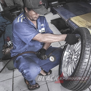 Makin Gaya dengan Upgrade Velg Toyota Veloz 2019