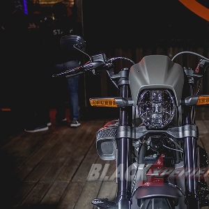 Harley Davidson FXDR dan Iron-Moge Klasik, Tenaga Modern