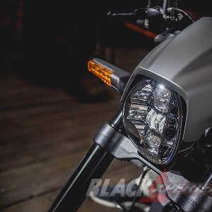 Harley Davidson FXDR dan Iron-Moge Klasik, Tenaga Modern