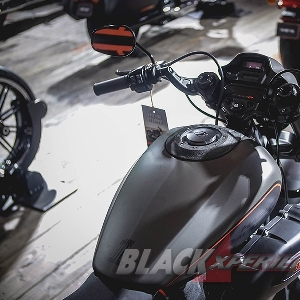 Harley Davidson FXDR dan Iron-Moge Klasik, Tenaga Modern