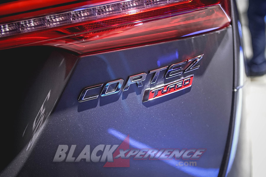 Wuling Cortez CT dan Confero S ACT Melantai di IIMS 2019 