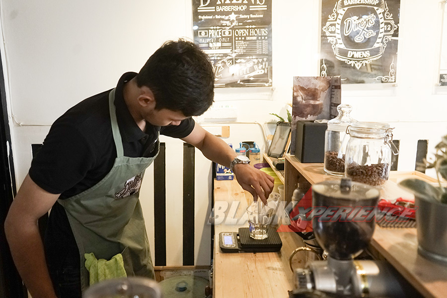 Chandra Subowo, Sosok Dibalik DMens Barbershop