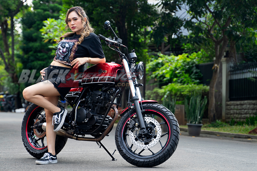 Anne Ardina Pengen Riding ke Bali dan Nonton MotoGP Mandalika