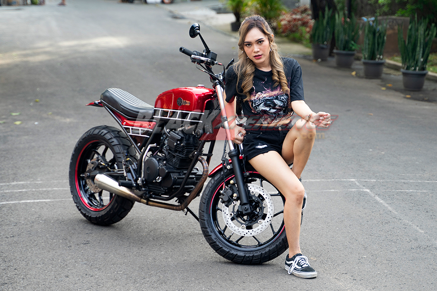 Anne Ardina Pengen Riding ke Bali dan Nonton MotoGP Mandalika