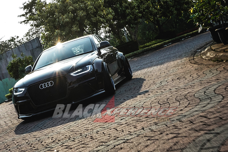 Modifikasi Audi A4 dengan Mesin RS5 V8 530 Hp Pertama di Dunia