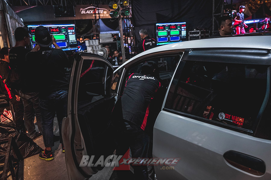 BlackAuto Battle Makassar 2018 - Black Out Loud