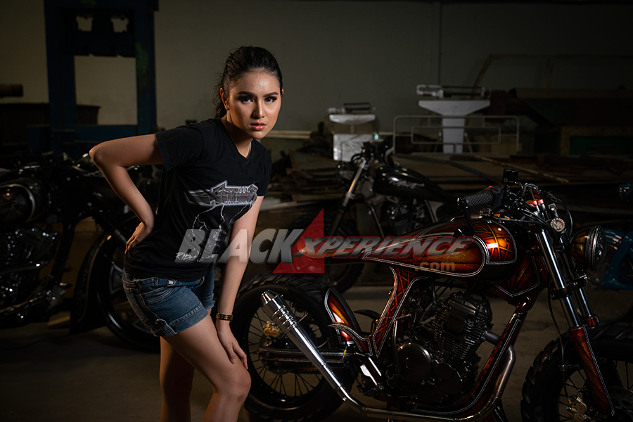 Regina Rumopa, Classic Bike Enthusiast Angels