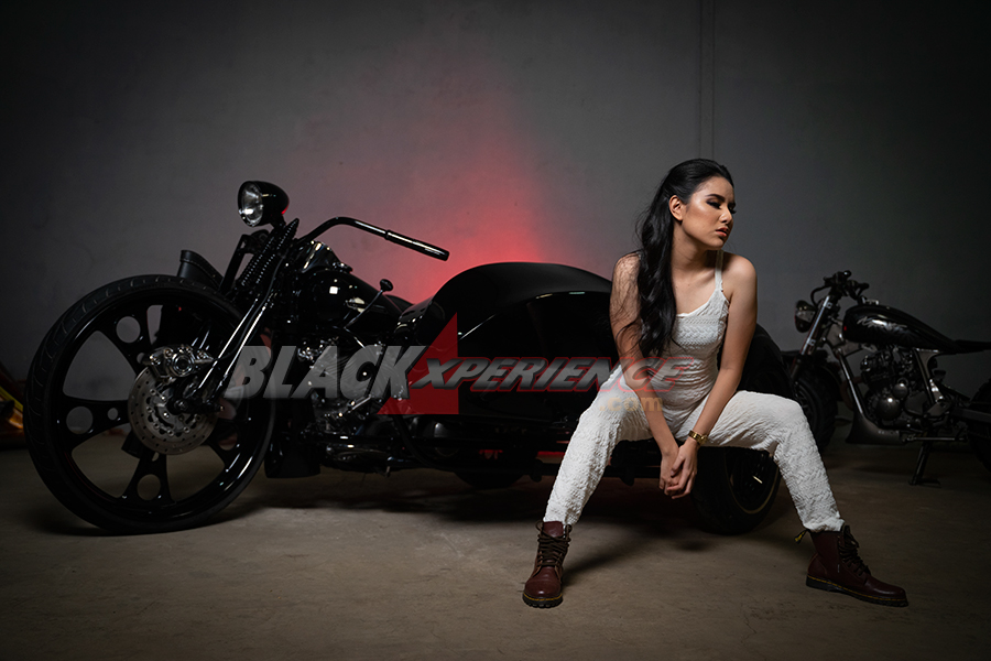 Regina Rumopa, Classic Bike Enthusiast Angels