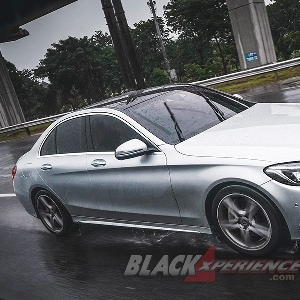 Mercedes Benz C300 AMG Line - Undoubtedly Impressive