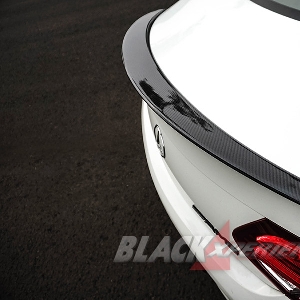 Modifikasi Mercedes-Benz C300 Coupe W205 nan Simpel dan Eksklusif