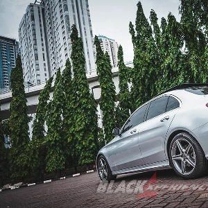 Mercedes Benz C300 AMG Line - Undoubtedly Impressive