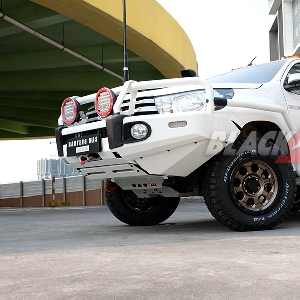 Menaikkan Pamor Offroad pada Toyota Hilux