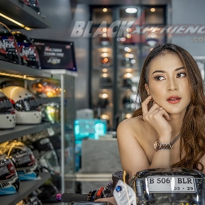 Bella, Angel Seksi Hobi Padle, Dambain Cowok Rapi Klimis