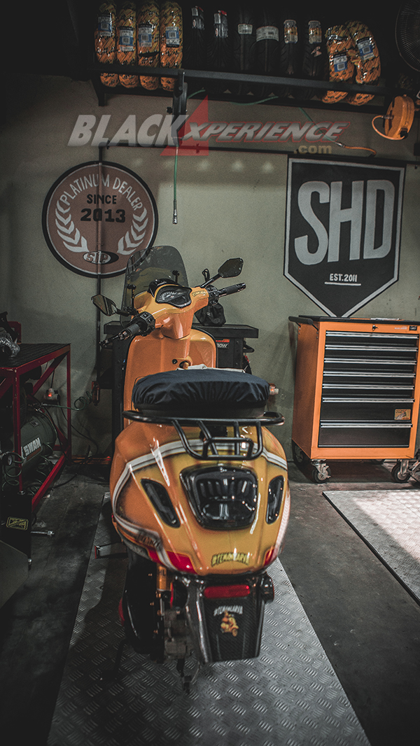 SHD Scooter, Modifikasi Vespa Italian Part dari Daily  Hingga Performance 