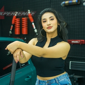Tasya, Angels Sexy Hobi Ngebut Suka Cowo Pakai Mercy!