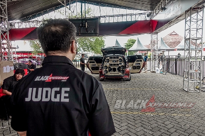 BlackAuto Battle Solo 2022: Black Out Loud Photo 14