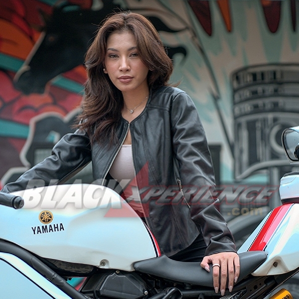 Putri Indiani, Lady Bikers yang Gandrungi Sportscar