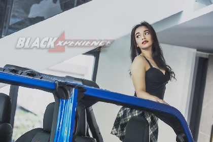 Ketika Yuan Berhadapan dengan Jeep Wrangler