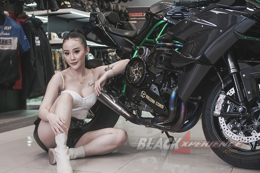 Veronica Vidya Penyuka Pilates Dambakan Cowok Dengan Superbike