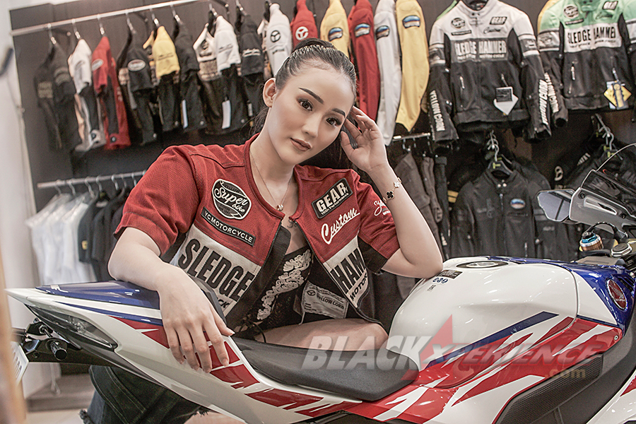 Veronica Vidya Penyuka Pilates Dambakan Cowok Dengan Superbike