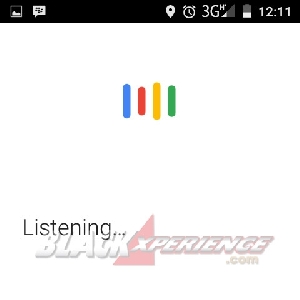 Google Now saat mendengarkan perintah suara Anda