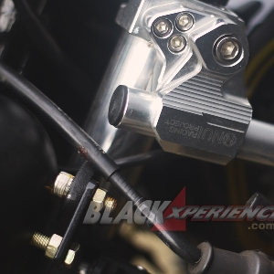 Modifikasi Megapro Baby Black Cafe Racer