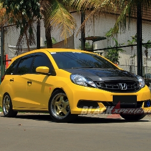 Honda Mobilio 2015