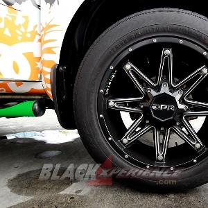 Modifikasi Mitsubishi Pajero Sport Ken Block Groupie