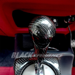 Shift knob carbon