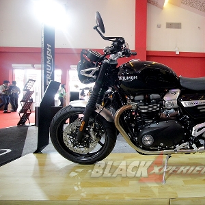 Triumph Speed Twin 2019 - Moge Campuran dari Triumph