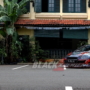 Tampak samping kanan Honda Civic FD