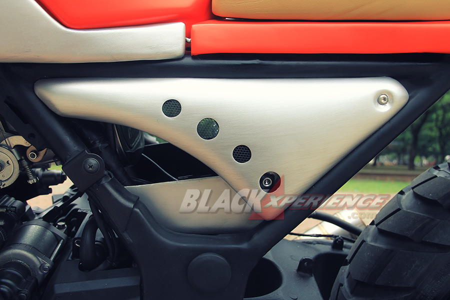 Cover bodi bagian samping hasil custom CCI