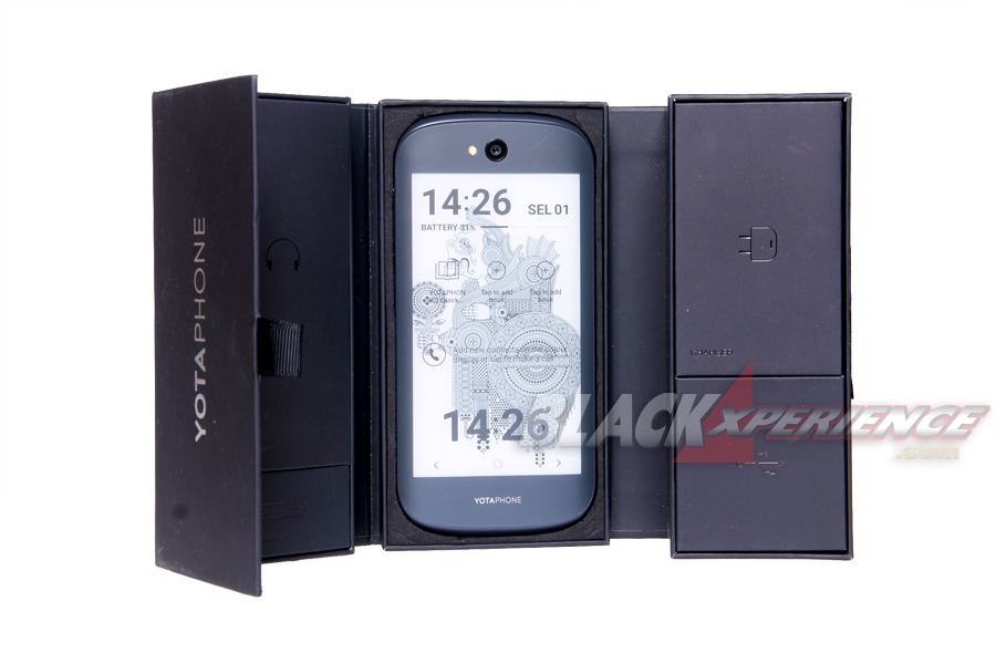 YotaPhone 2, Layar Ganda Kaya Fungsi