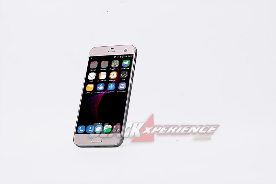 ZTE Blade S7, Smartphone Selfie Nan Powerfull