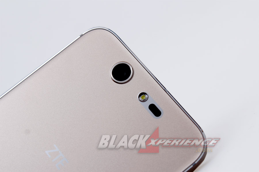 ZTE Blade S7, Smartphone Selfie Nan Powerfull