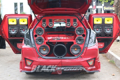 BlackOut Loud @ BlackAuto Battle Yogyakarta 2019 Day 1 Photo 28