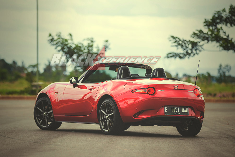All New Mazda MX-5, Your Daily Roadster