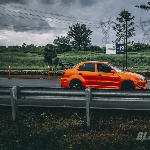 Modifikasi Hyundai Bimantara Cakra: Racing Style