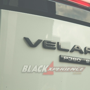 Beautiful Off-Roader Range Rover Velar P380 R