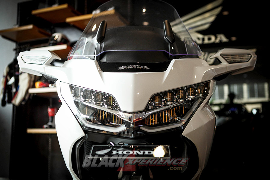 New Honda Goldwing 1800 - Tolak Ukur Baru