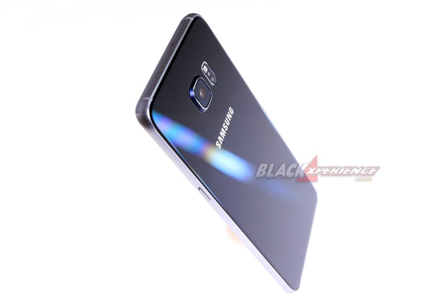 Samsung Galaxy S6 Edge+,  Phablet Cantik Performa Menarik