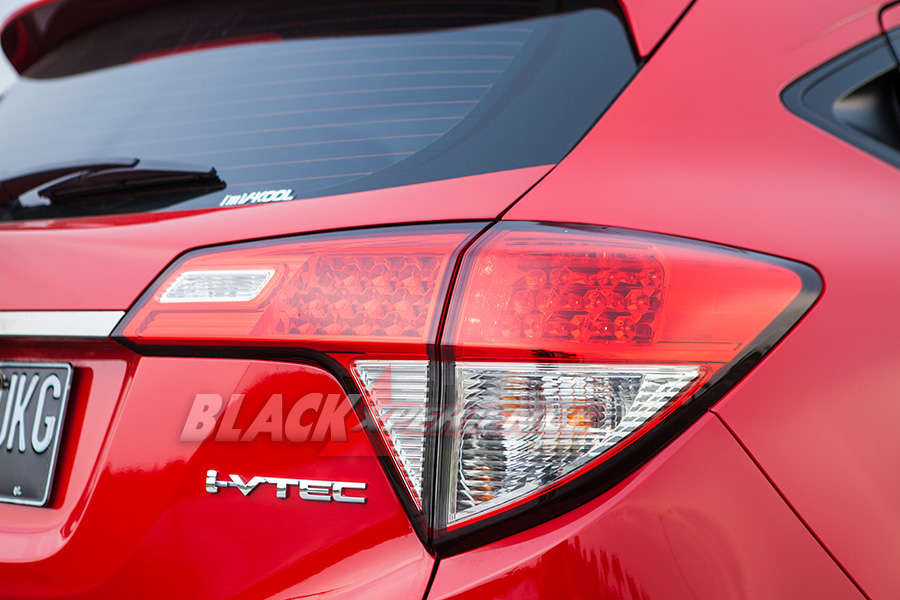 New Honda HR-V 1.5 E Special Edition CVT - Tampil Untuk Jadi Yang Terbaik