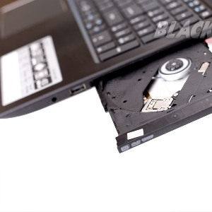Ditenagai AMD A10, Notebook Acer Aspire E5-553G Siap Kerja Berat