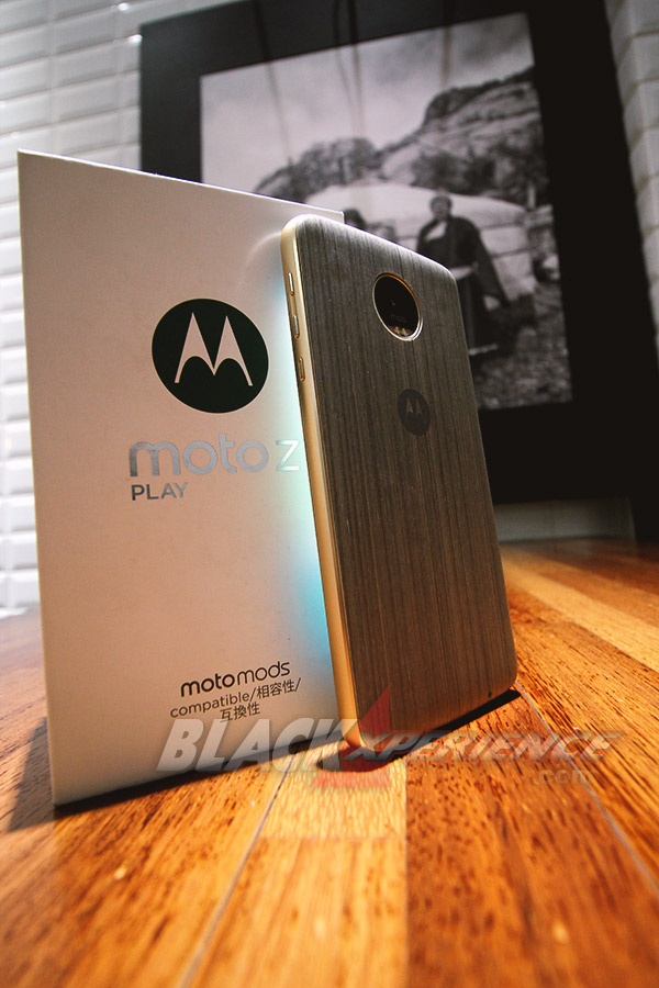 Review Perbandingan Moto Z dan Moto Z Play