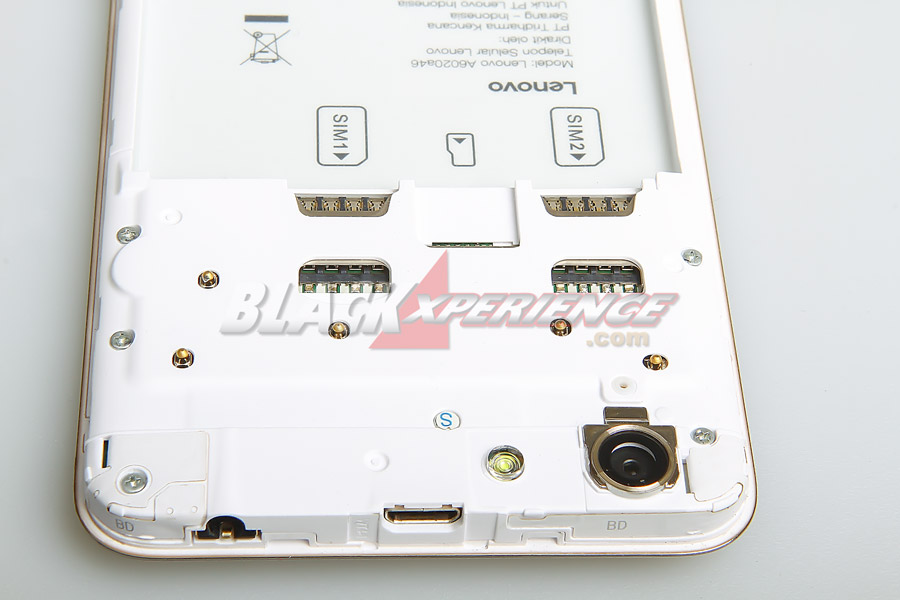 Makin Asik Nikmati Konten VR dengan Lenovo Vibe K5 Plus