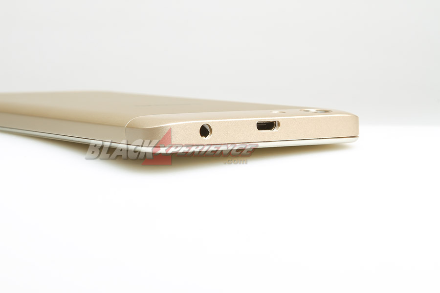 Makin Asik Nikmati Konten VR dengan Lenovo Vibe K5 Plus
