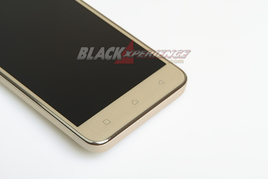 Makin Asik Nikmati Konten VR dengan Lenovo Vibe K5 Plus