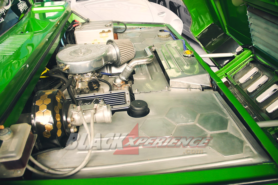 Mesin Swap V8 Edelbrock Amerika Muscle