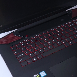 Lenovo Y700, Puaskan Para Hardcore Gamer